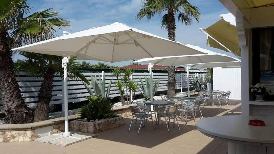 Hotel Baywatch à Margherita Di Savoia Extérieur photo